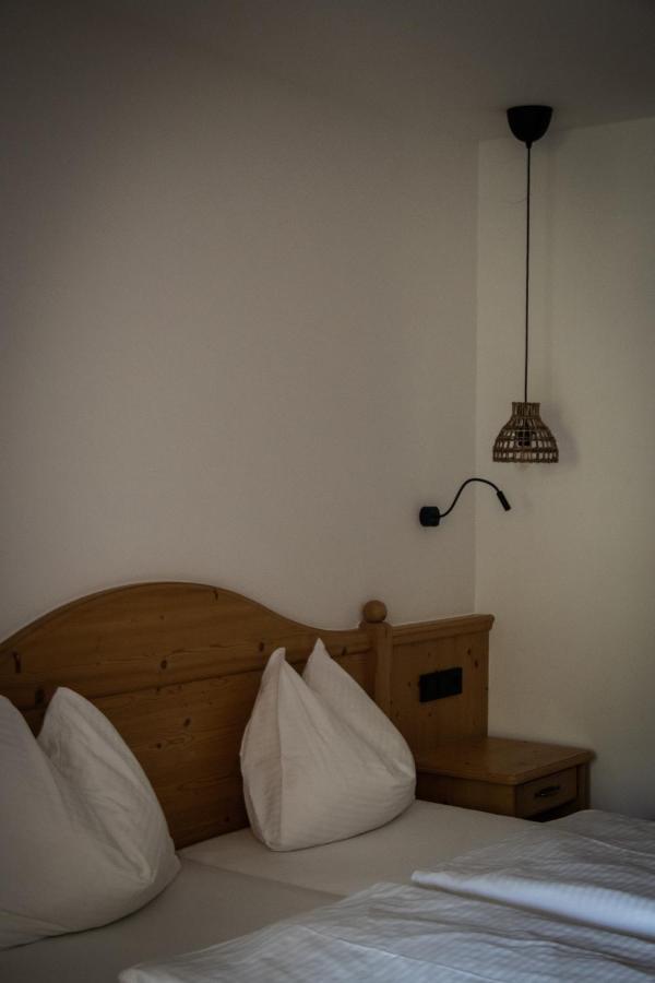 Bergrose Hideaway Hotel Strobl Exterior photo